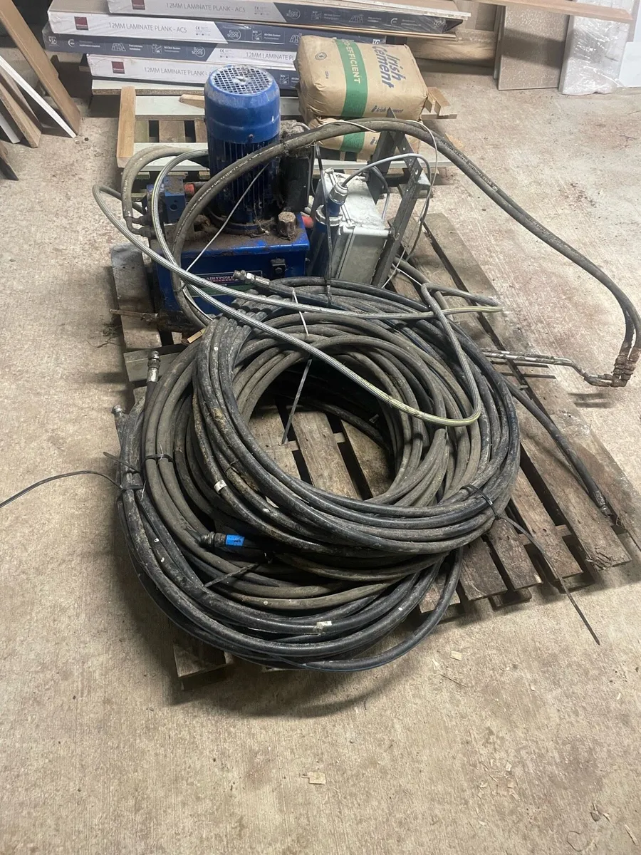 Dairy power automatic scrapper system - Image 3