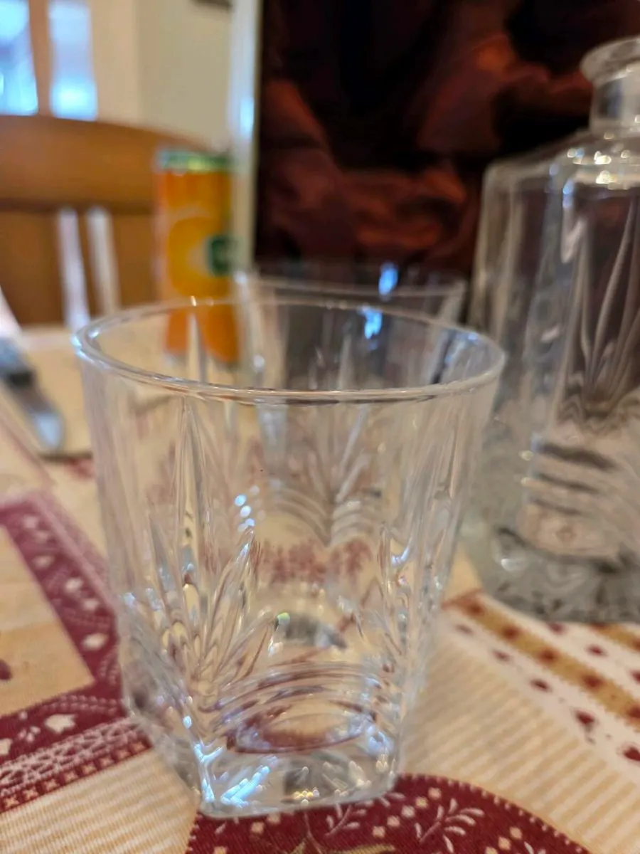 Galway Crystal Set Decanter & Glasses - Image 4
