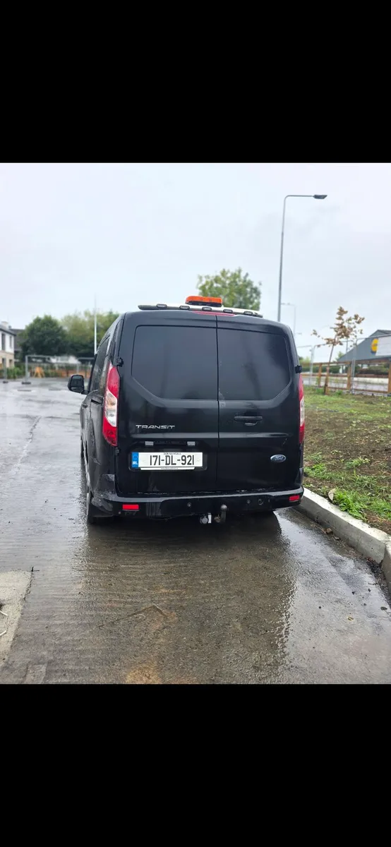 Ford Transit Connect - Image 2