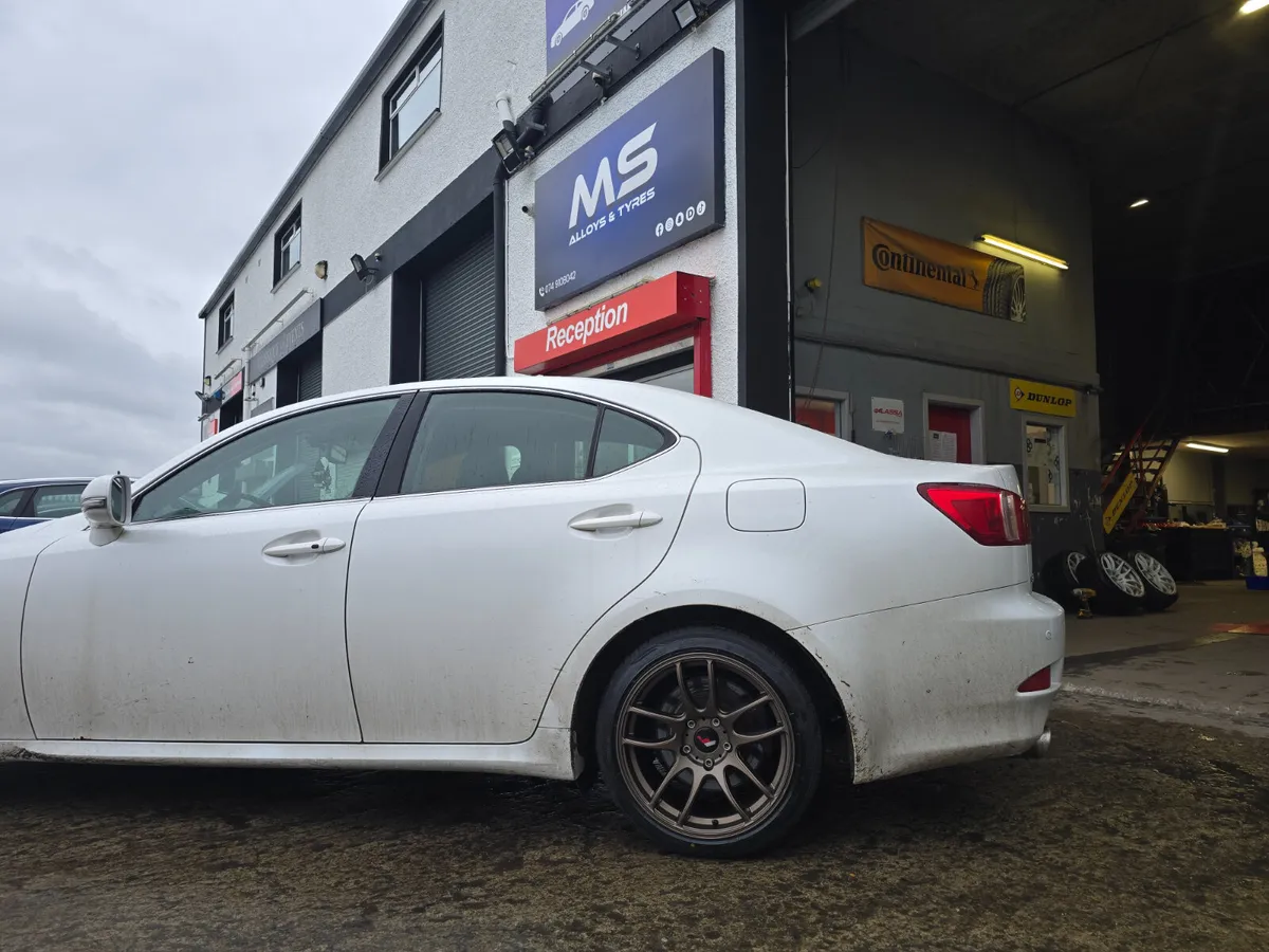 **Special** 17" Japan Racing JR-29 - Image 1