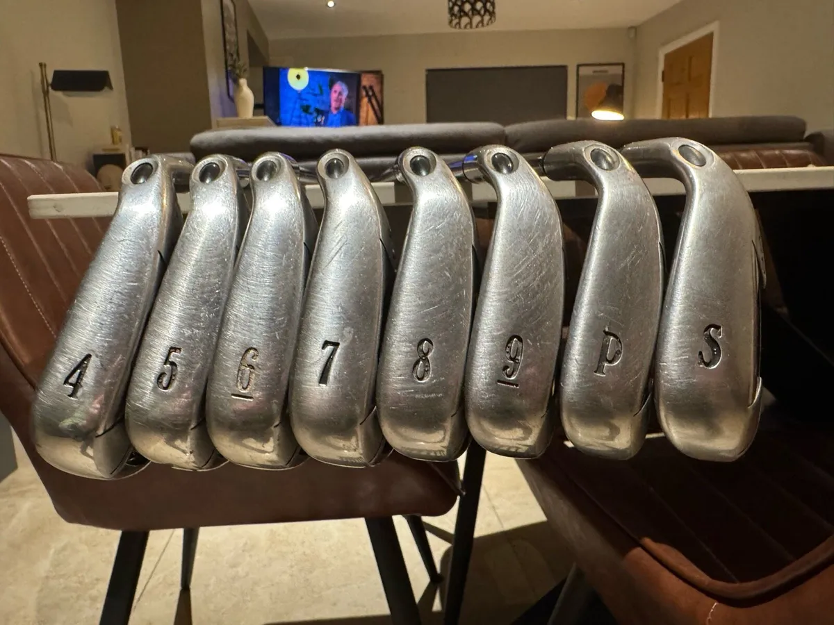 Callaway X22 Irons 4-SW - Image 1