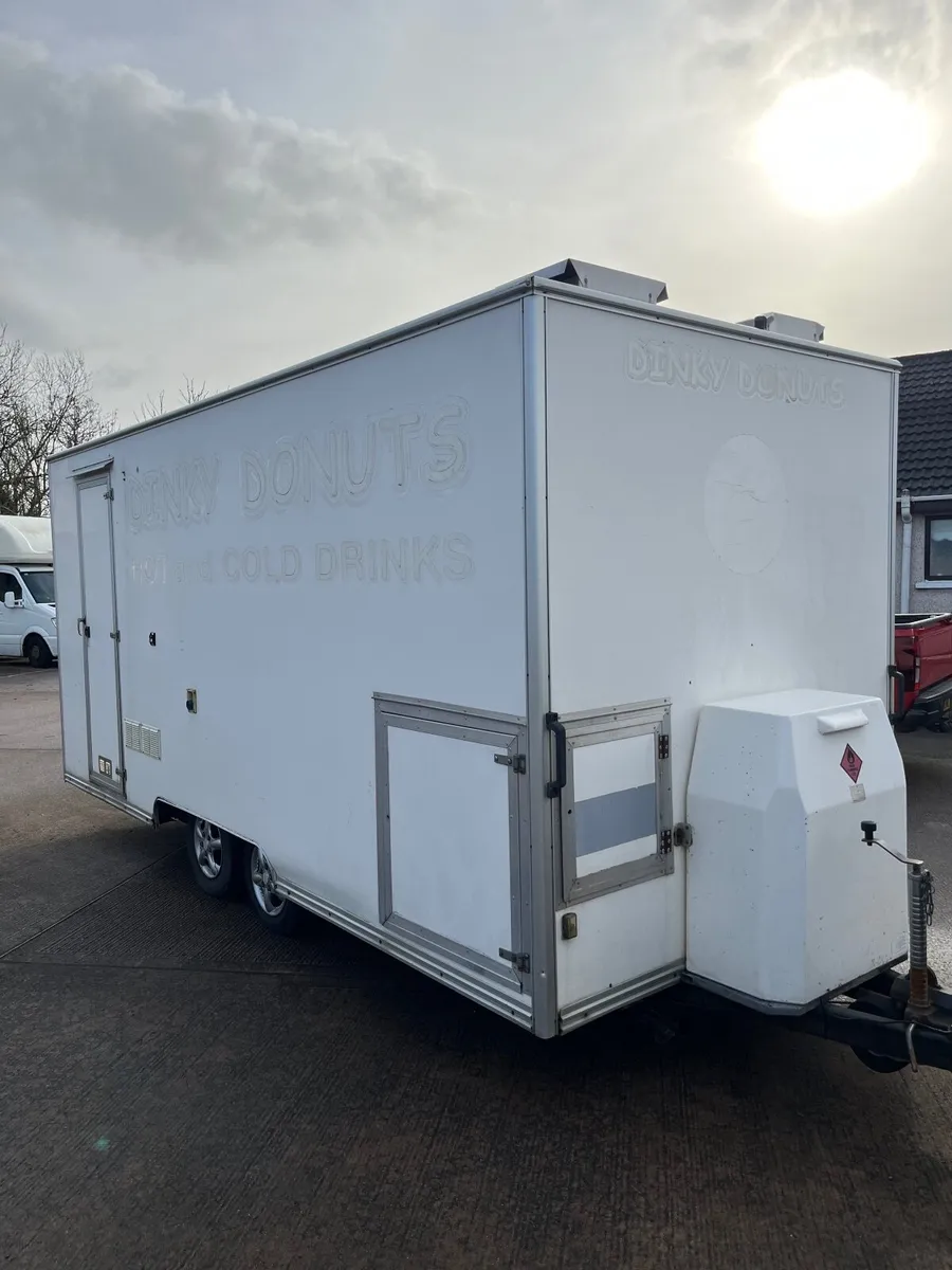 16ft Towability Catering Trailer - Image 1