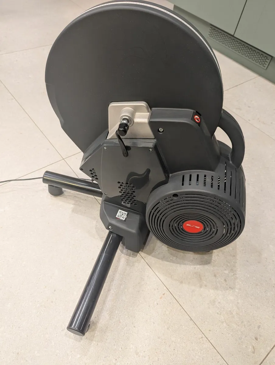 Smart turbo trainer - Image 1