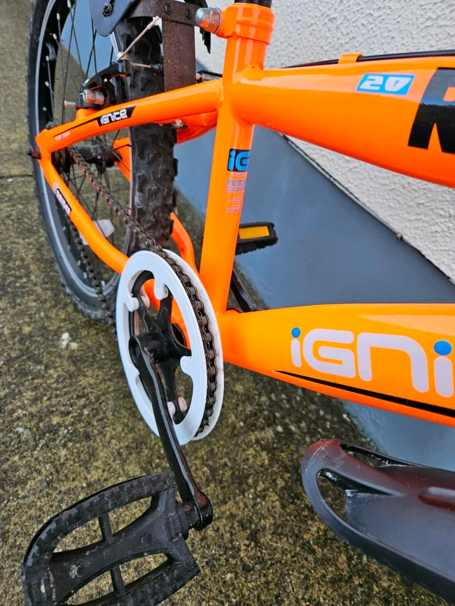 Boys 20 inch wheel bike - Image 4