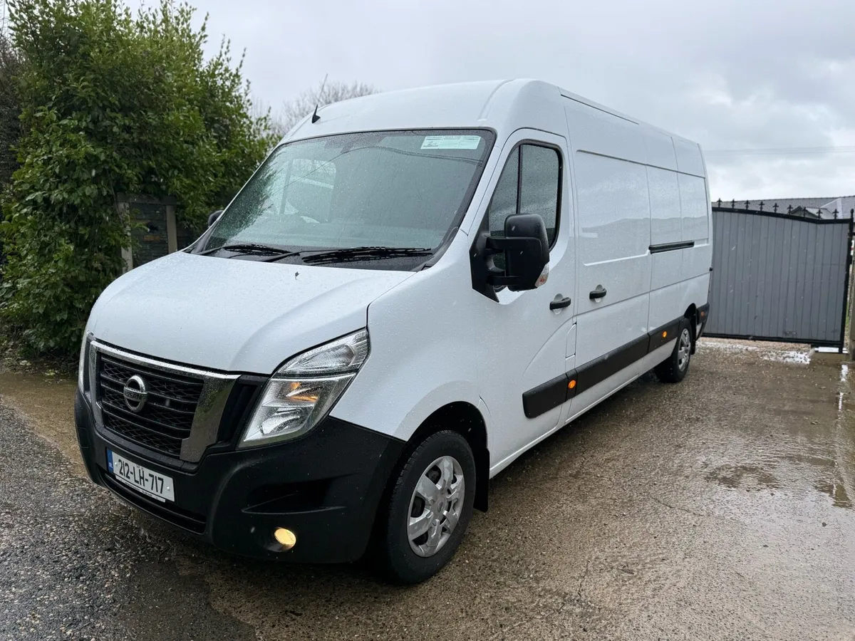 2021 (212) Nissan nv400 Doe&tax - Image 2