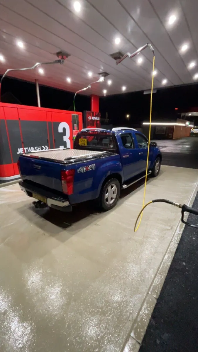Isuzu D Max - Image 4