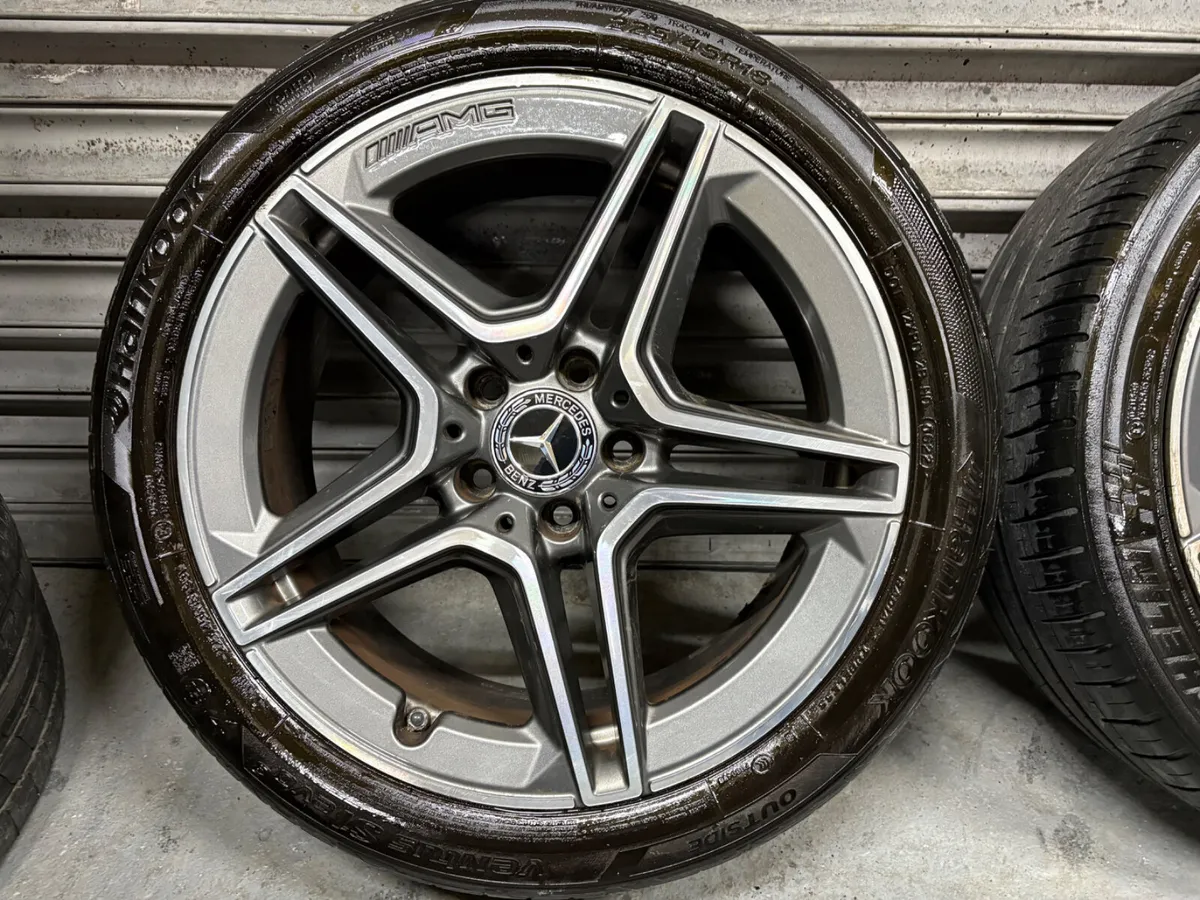 Mercedes C-Class AMG 18” Alloys - Image 2