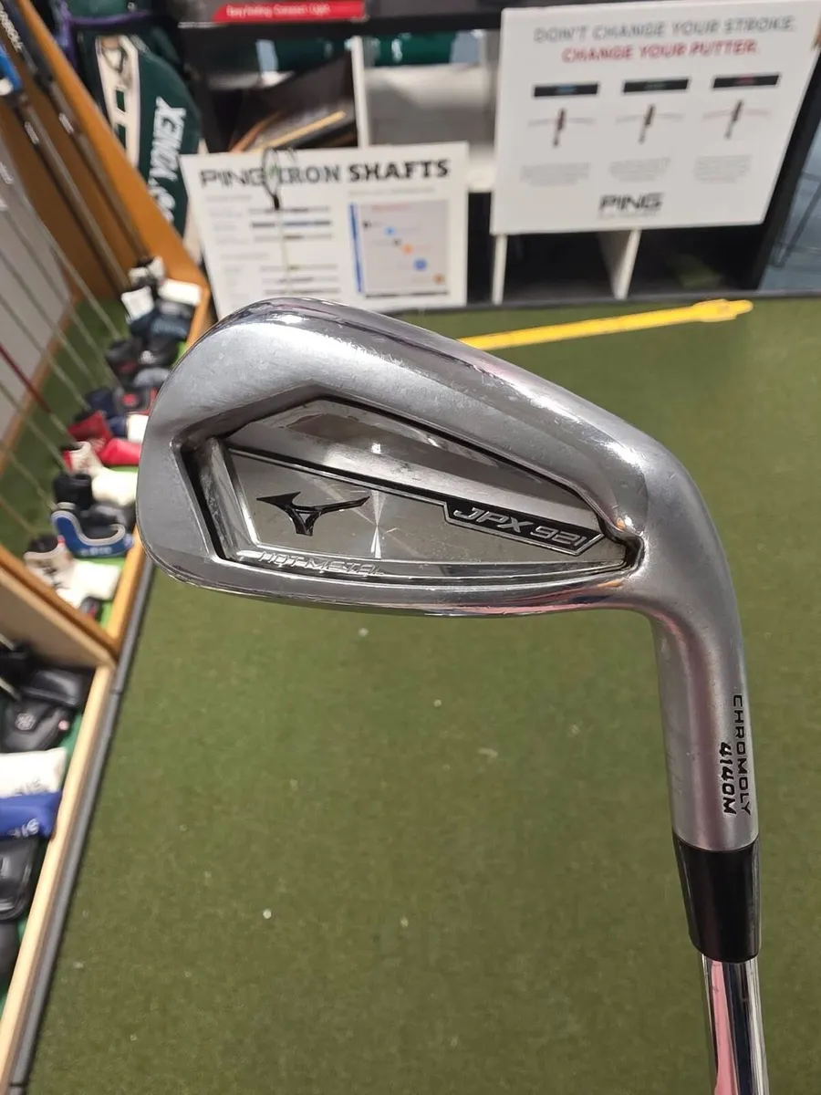 Mizuno Jpx 921 Hot Metal Irons - Image 2