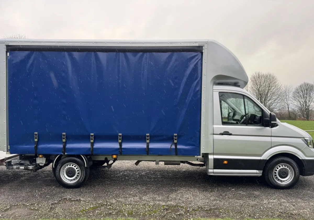 2021 MAN TGE Curtainsider Van - Image 2