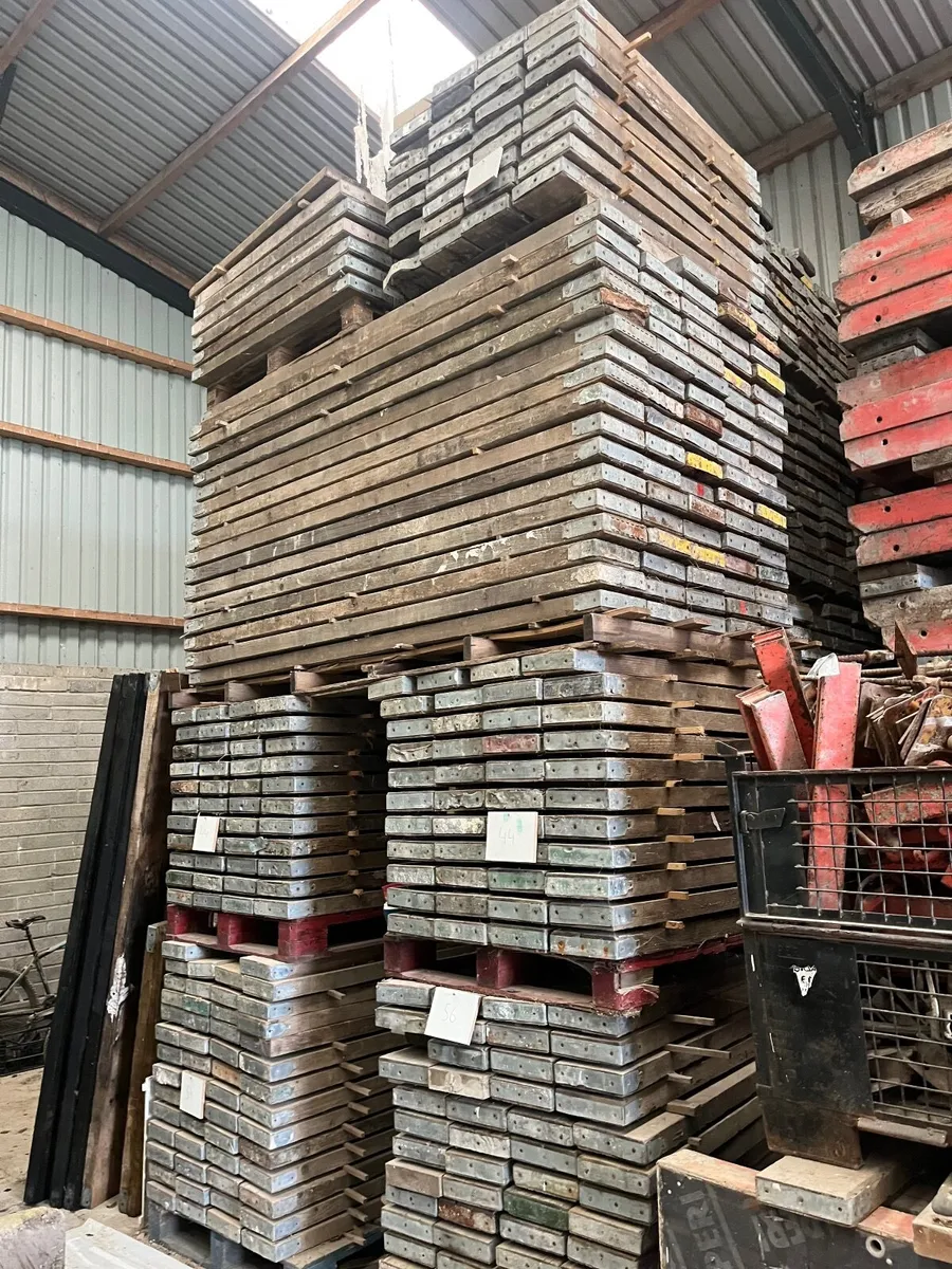 Scaffolding for sale - Image 2