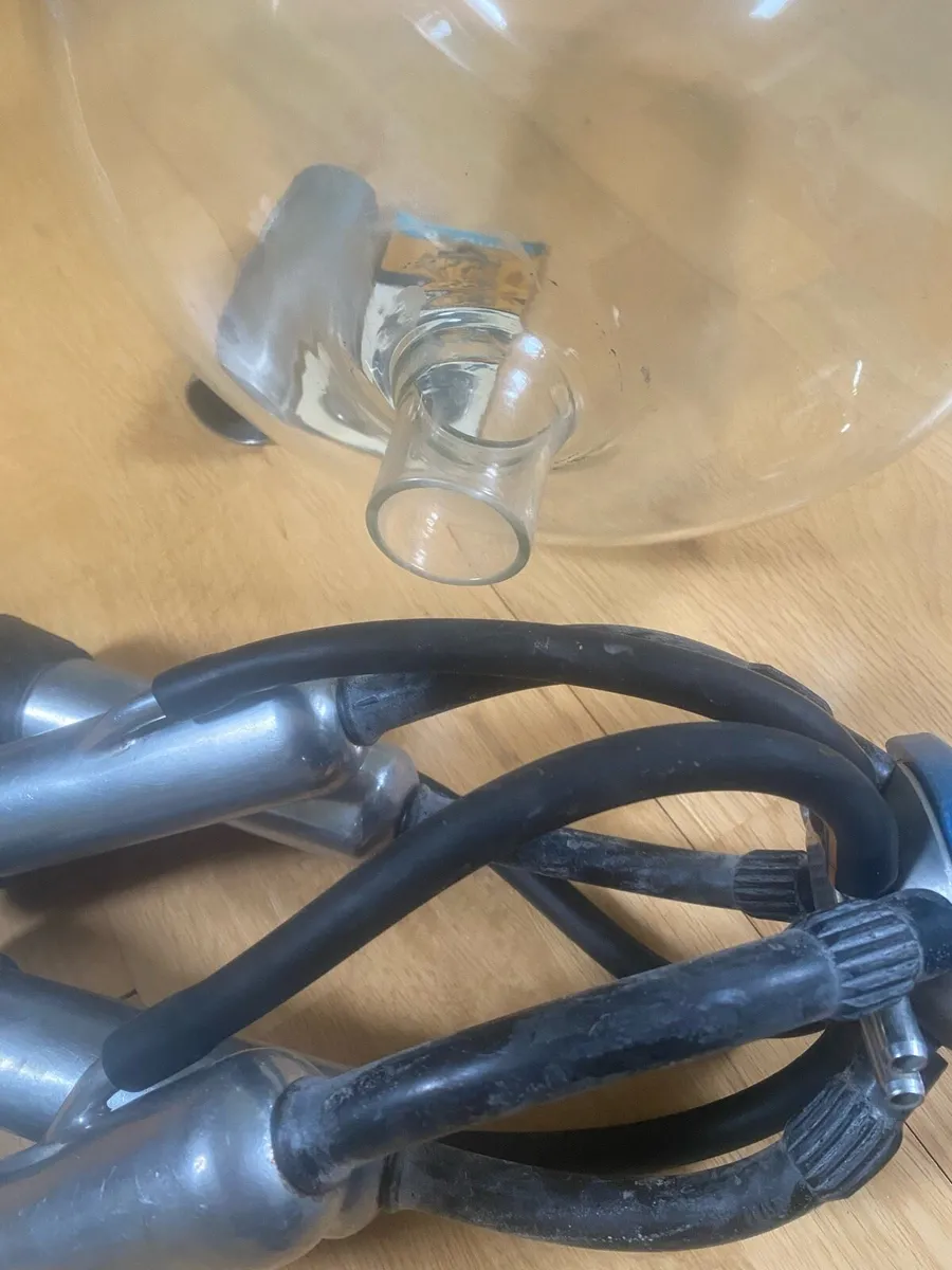 Alfa laval receiver jar and cluster unit - Image 2