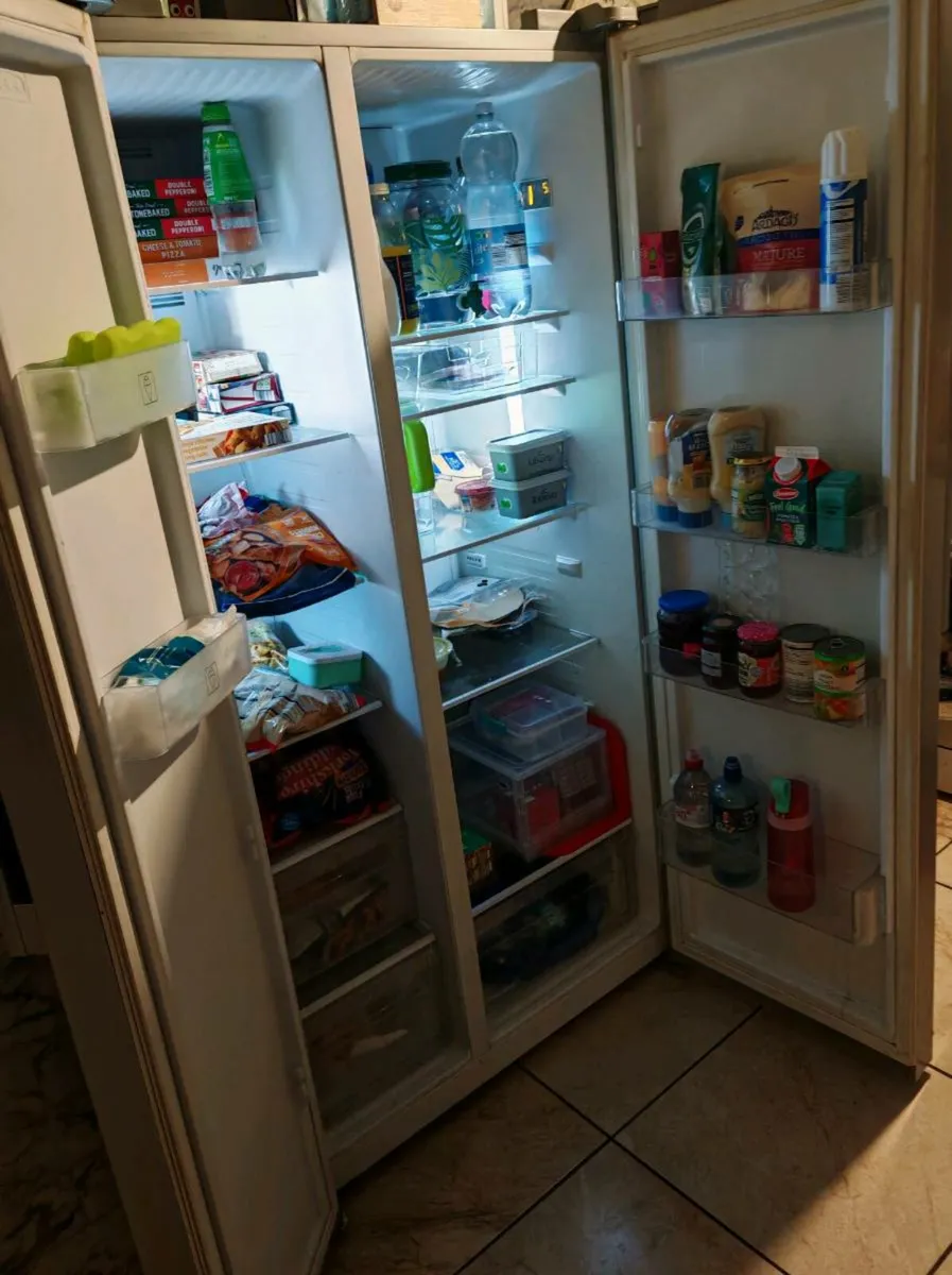 Fridge freezer - Image 4