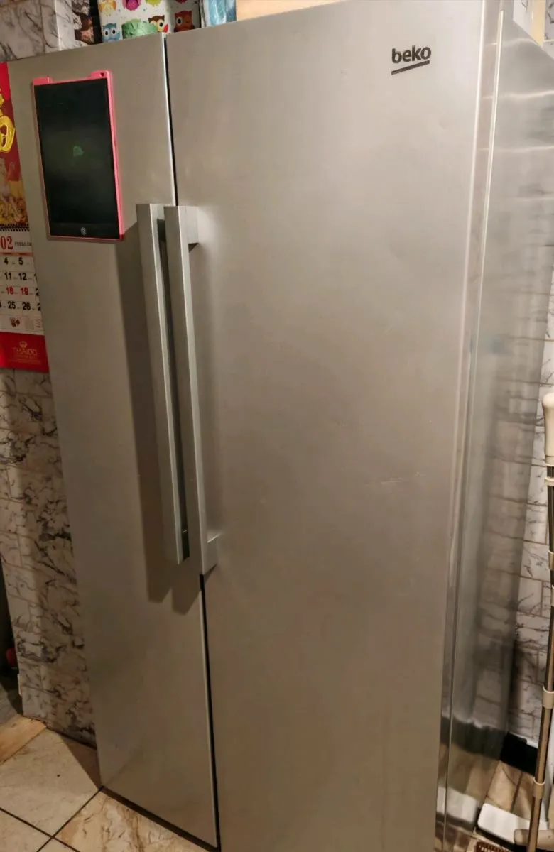 Fridge freezer - Image 1