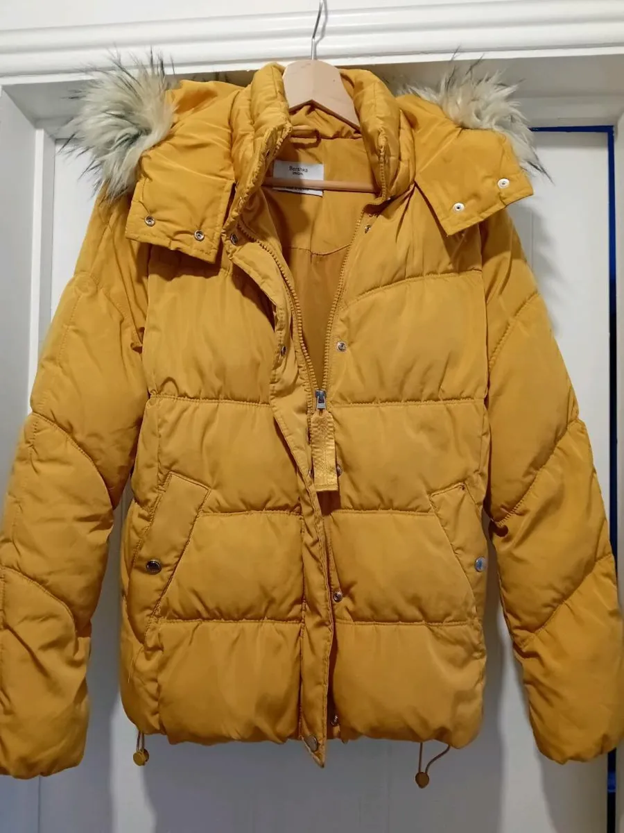 Winter Puffer Jacket - Image 1