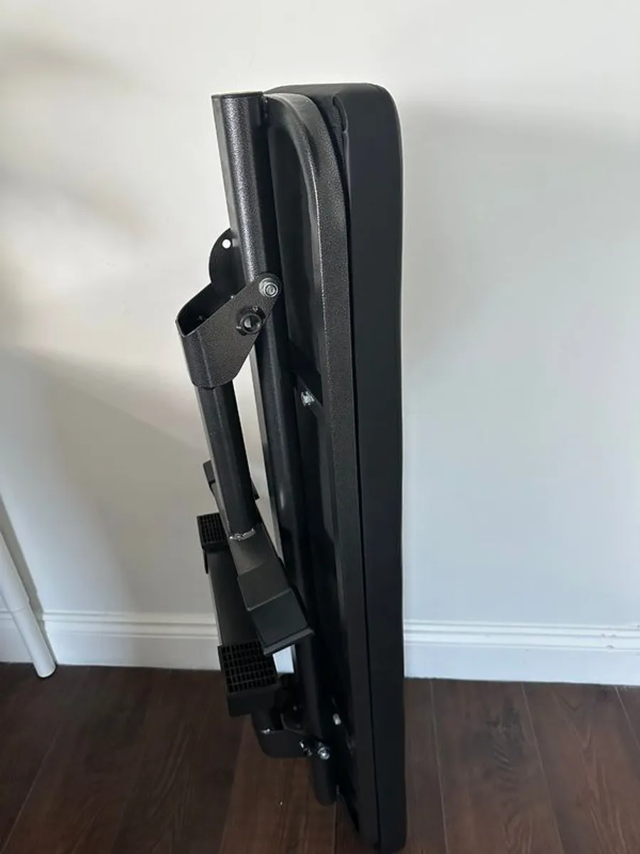 Foldable Weight Bench (in perfect condition). - Image 2