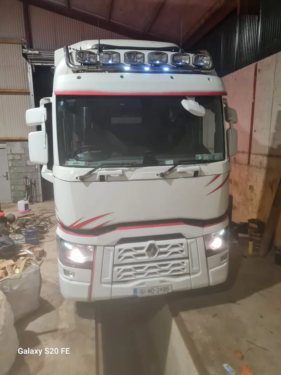 Renault T520 - Image 4