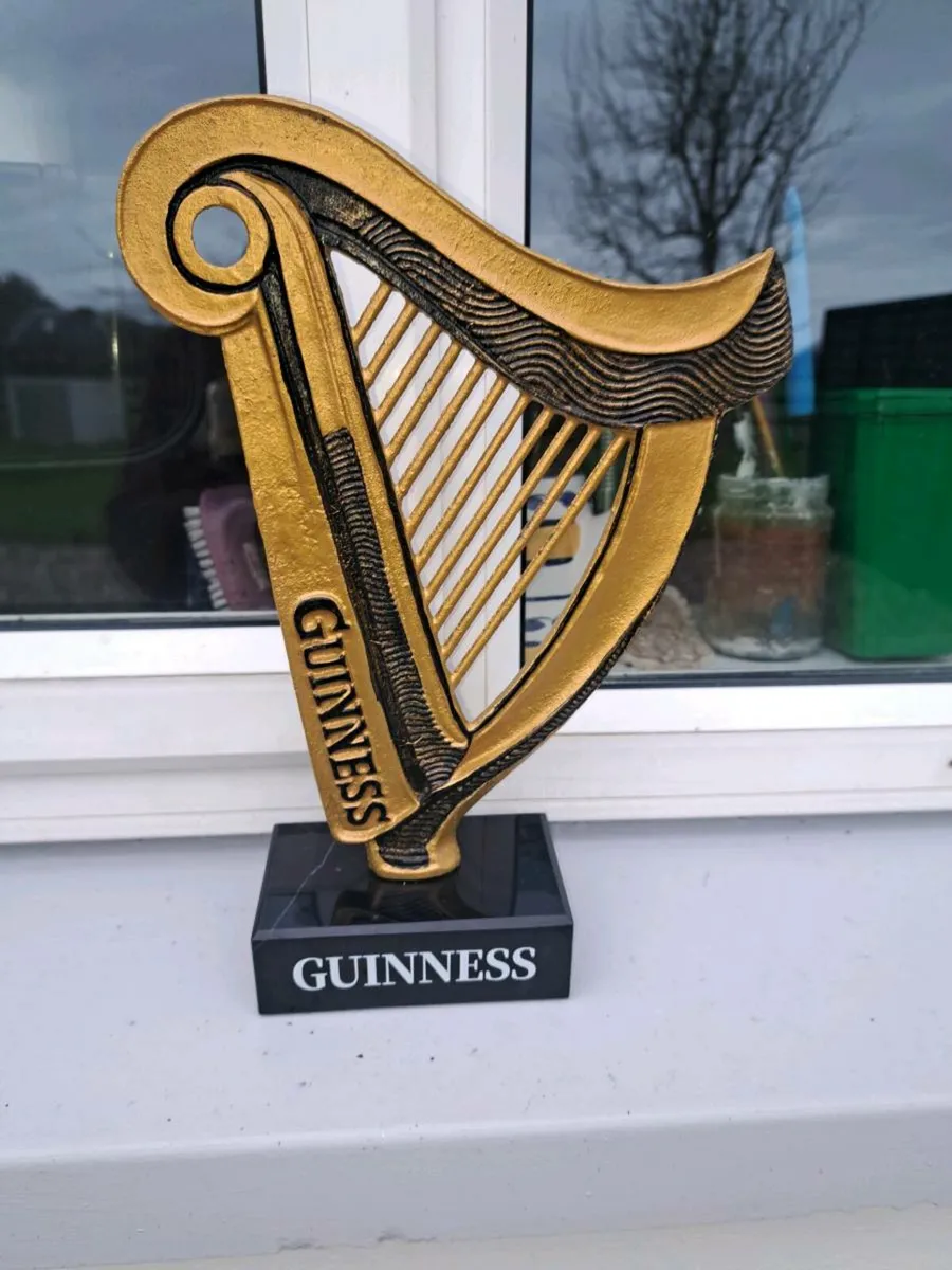 Large Guinness  harp cast iron - Image 1
