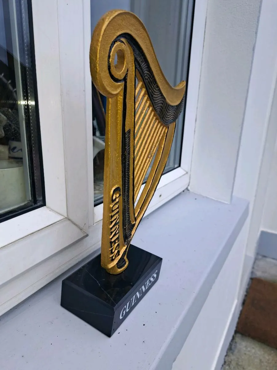 Large Guinness  harp cast iron - Image 2