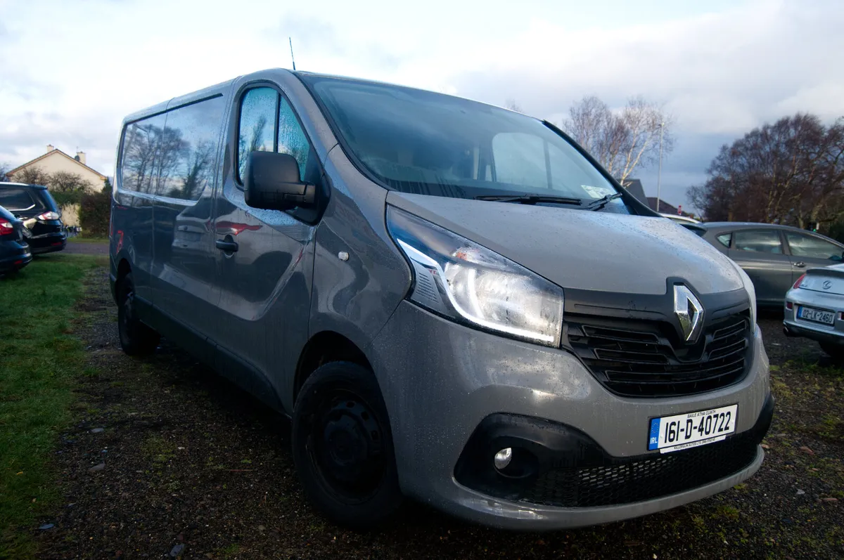 Renault Trafic 2016 - Image 4