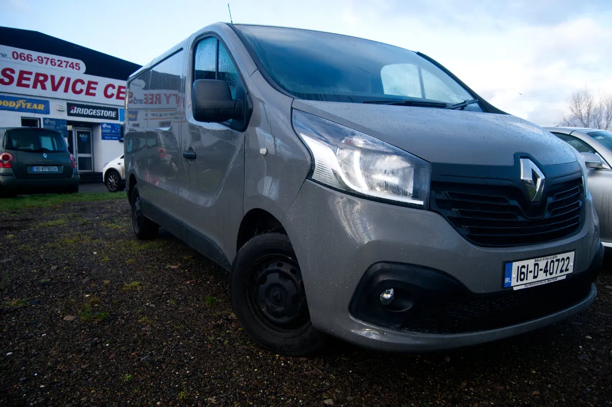 Renault Trafic 2016 - Image 1