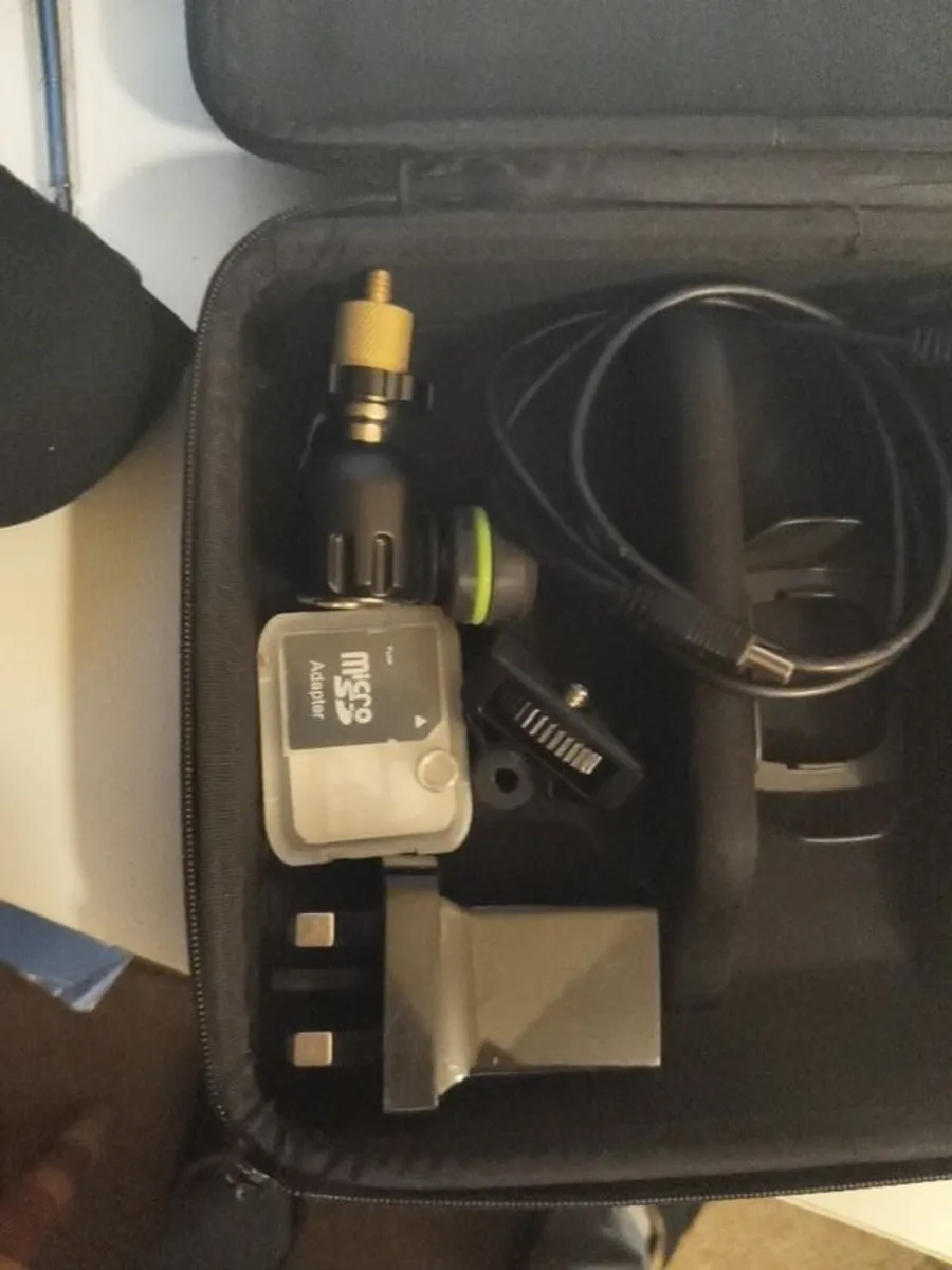 Zoom Q8 Handy  Video recorded - Image 3