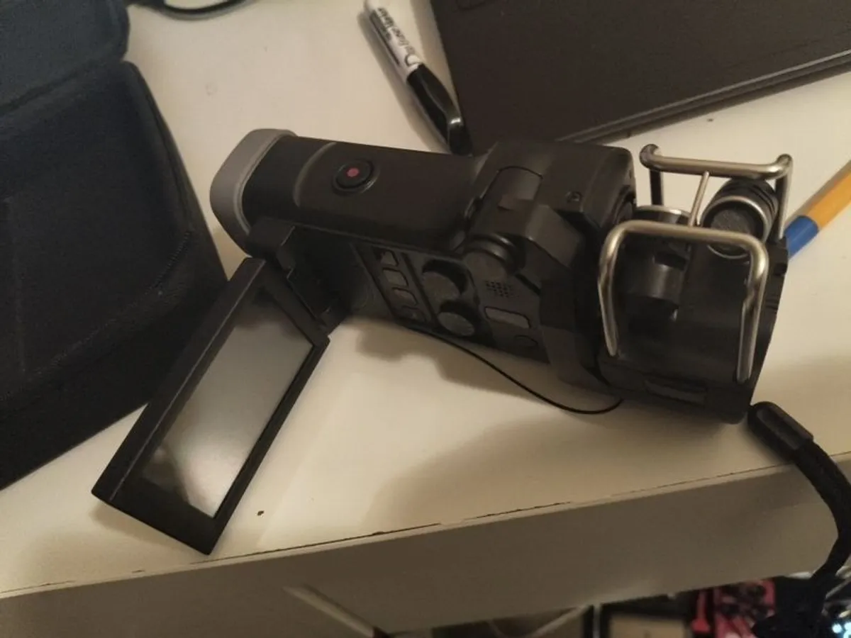 Zoom Q8 Handy  Video recorded - Image 4