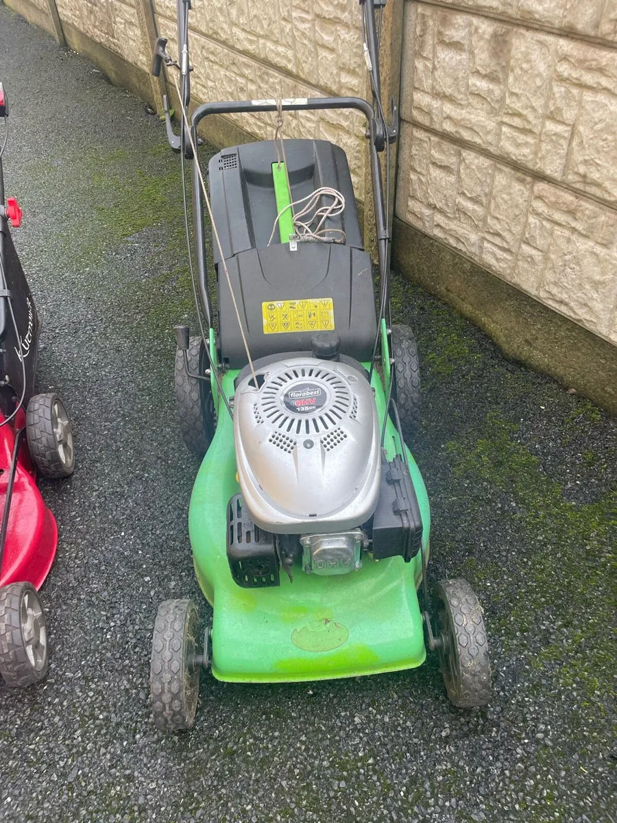 Lawnmowers - Image 4