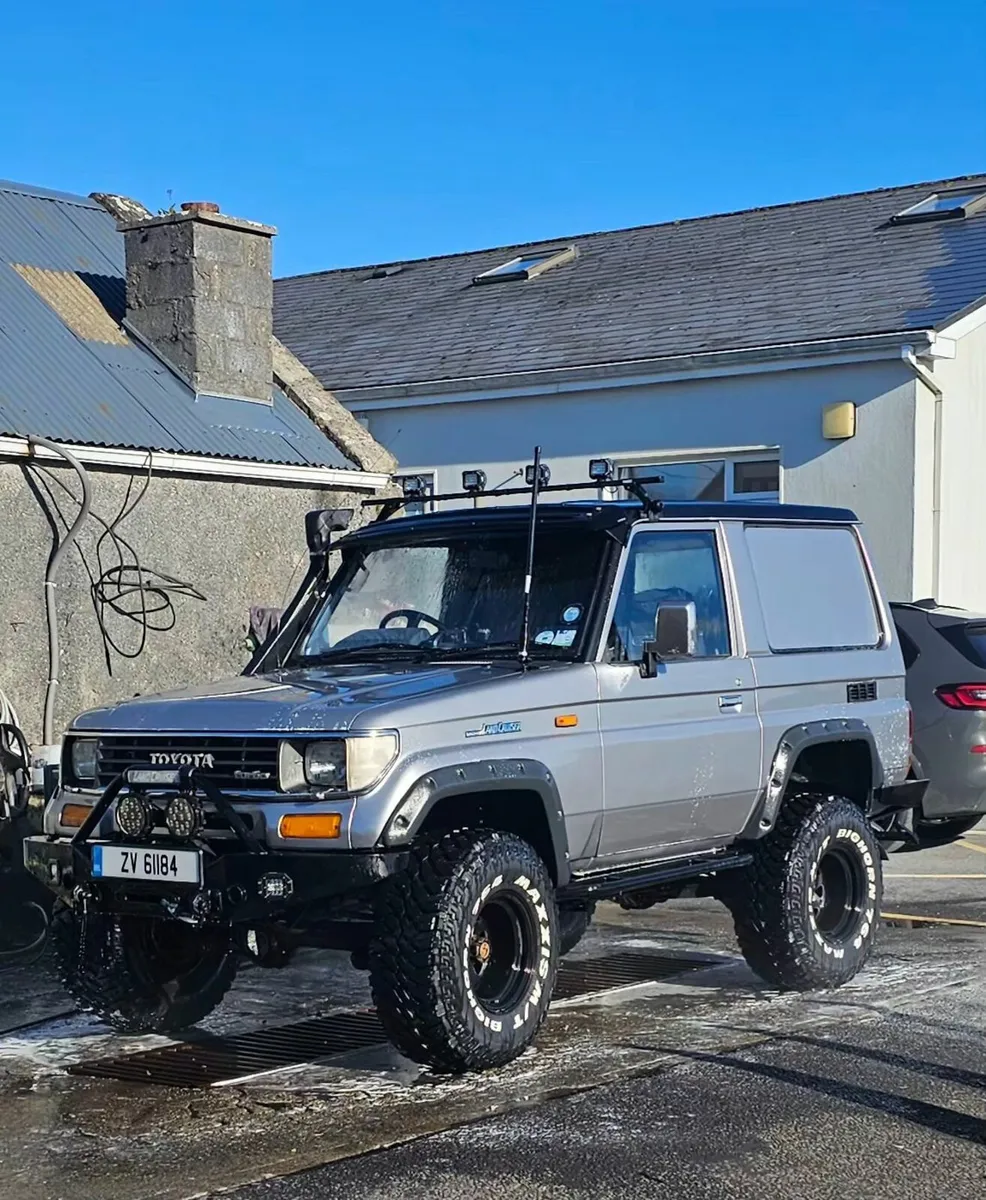 Toyota Land Cruiser LJ70 2.4TD 1991 - Image 1