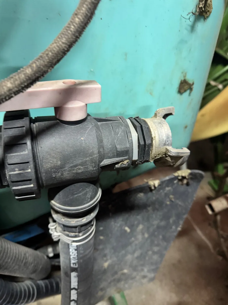 Berthoud 1200 Litre Sprayer - Image 4