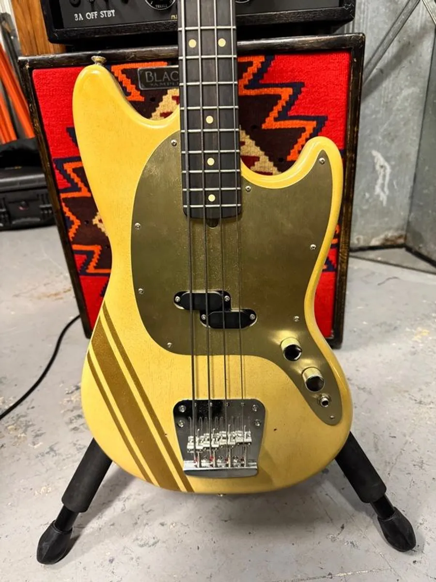 Olinto Mustang - Image 1