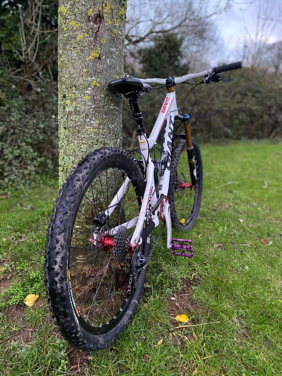 Giant trance X3 full suspension mountain bike - Image 2