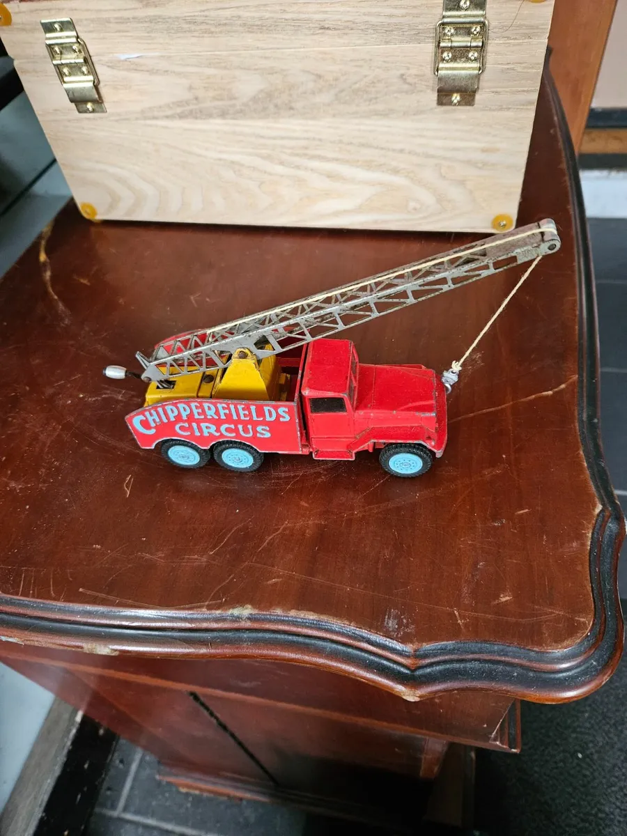 Corgi Chipperfields Circus Truck 1.50 - Image 2