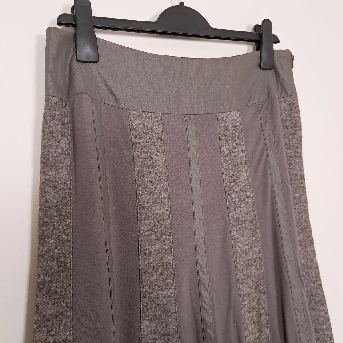 KapaluaTaupe Brown Paneled A-Line Midi Skirt 12UK - Image 4