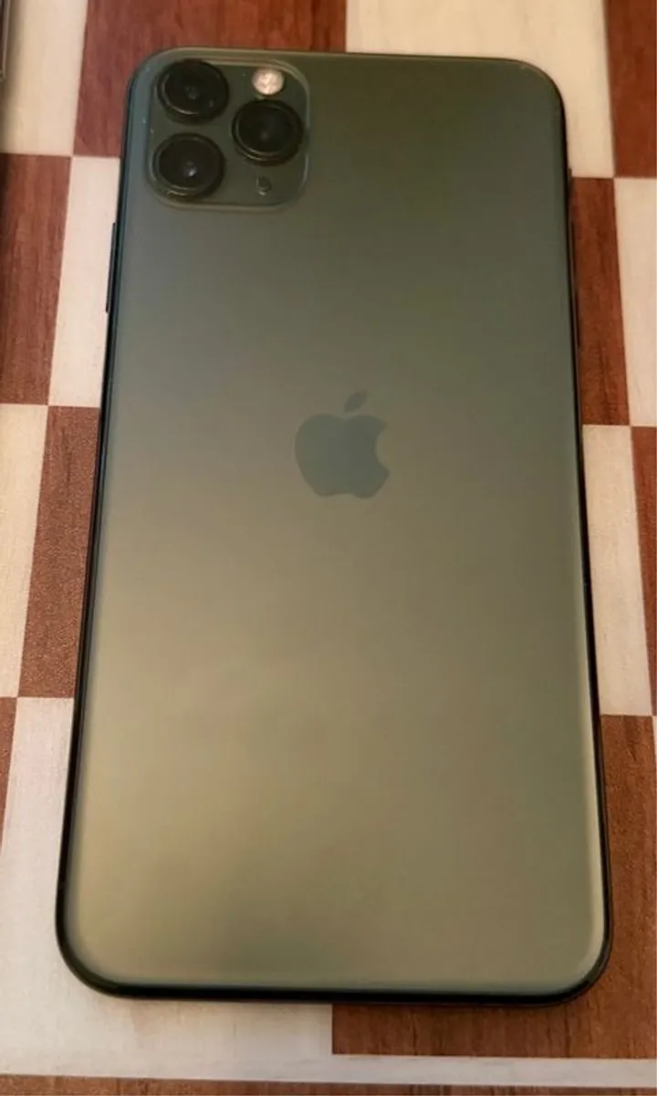iPhone 11 Pro Max - Image 4