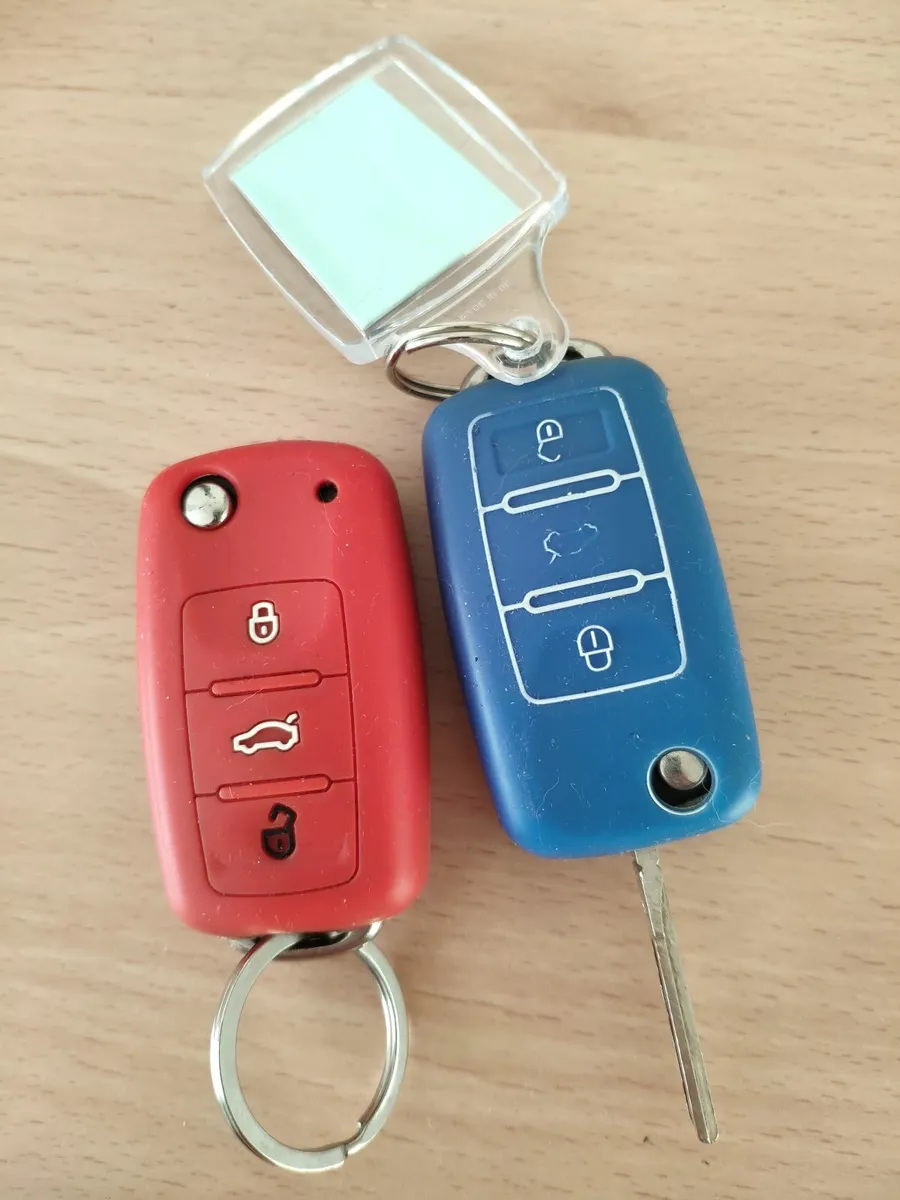 Volkswagen Golf 2009 - Image 4