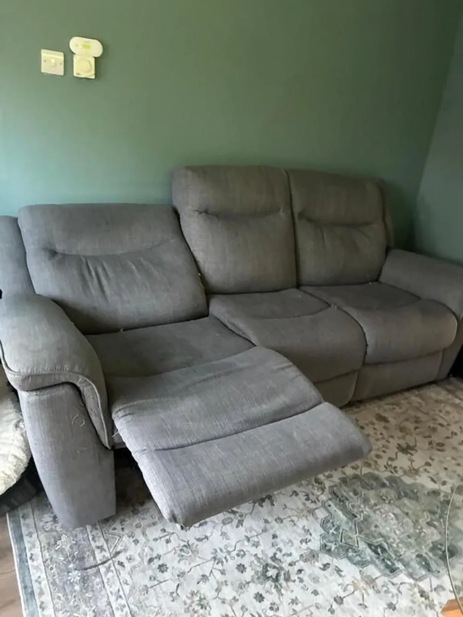 Electric double reclining Sofa  and reclining rocking chair - Image 4