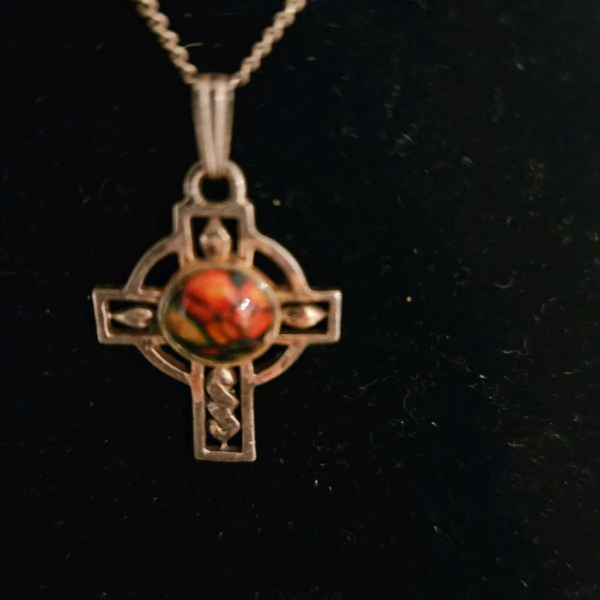 Sterling silver celtic crucifix - Image 1