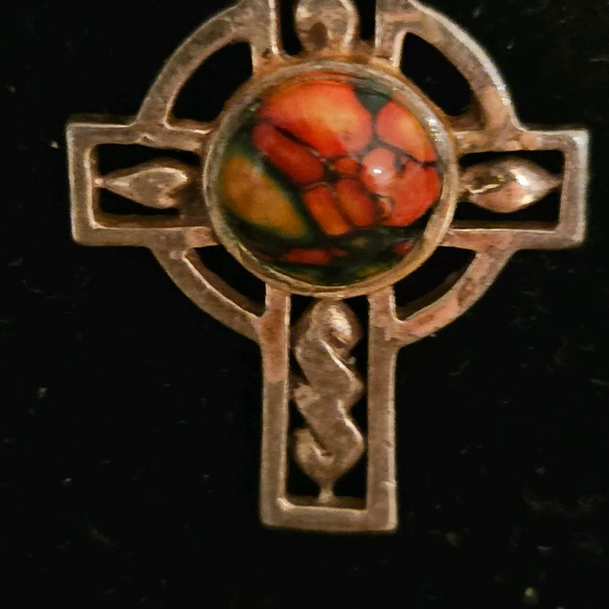 Sterling silver celtic crucifix - Image 3