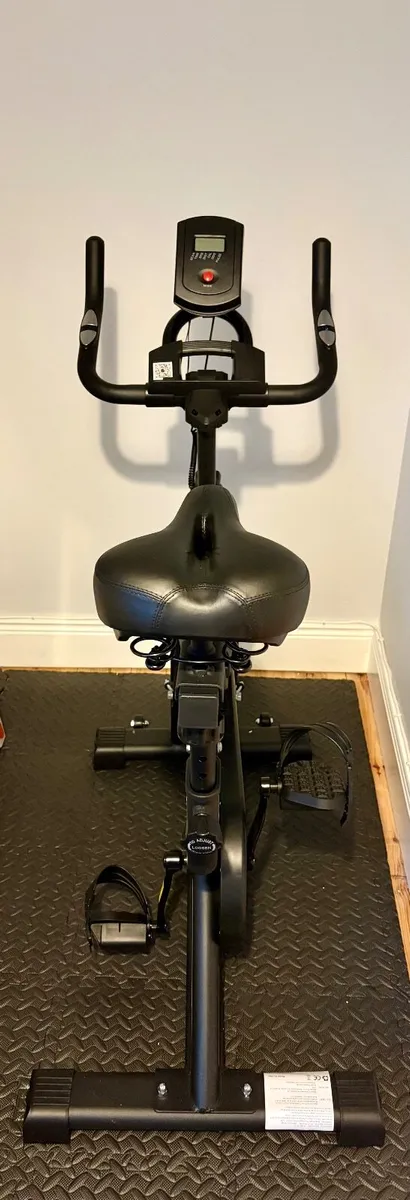 Spin bike - Image 1