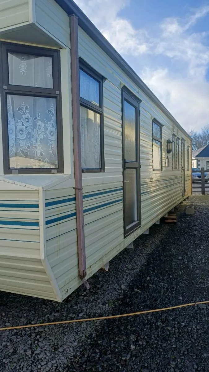 WILLERBY WESTMORELAND MOBILE HOME FOR SALE - Image 2