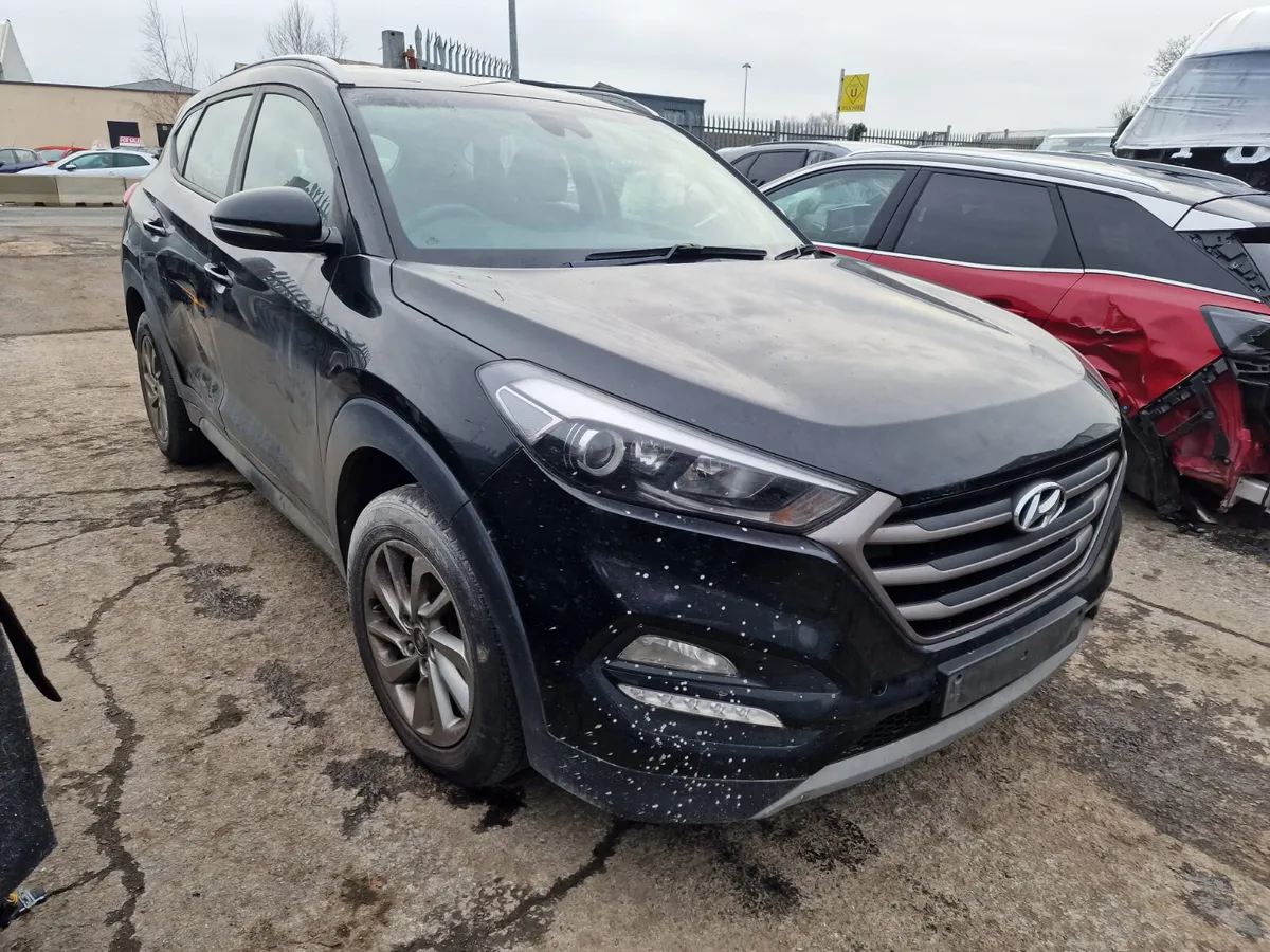 17 HYUNDAI TUCSON  2.0  CRDI (D4HAH) FOR BREAKING - Image 3