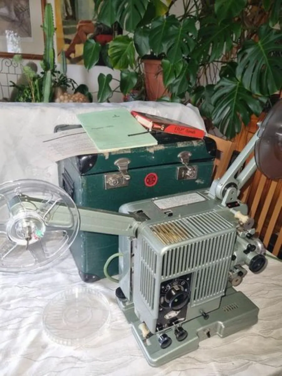 Siemens 2000 vintage film projector - Image 3