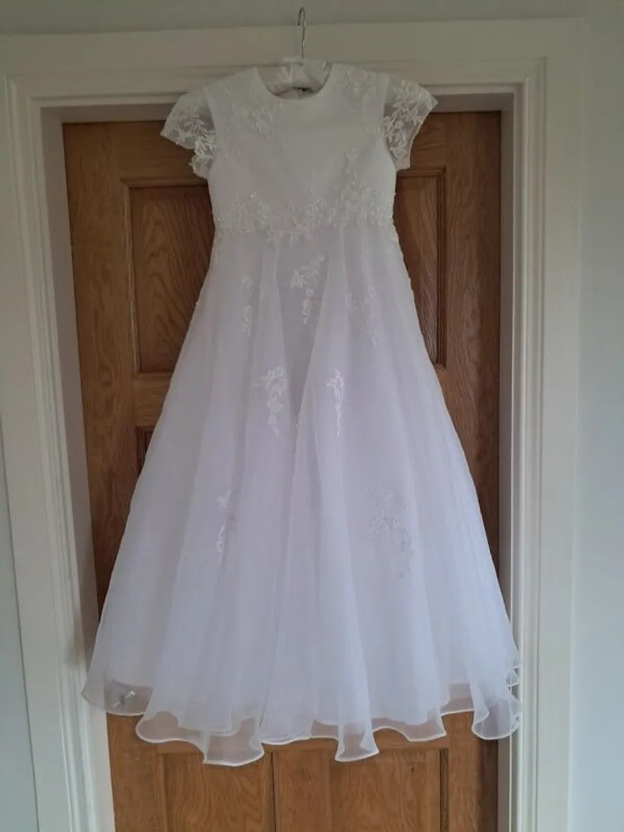 communion dress - Image 1