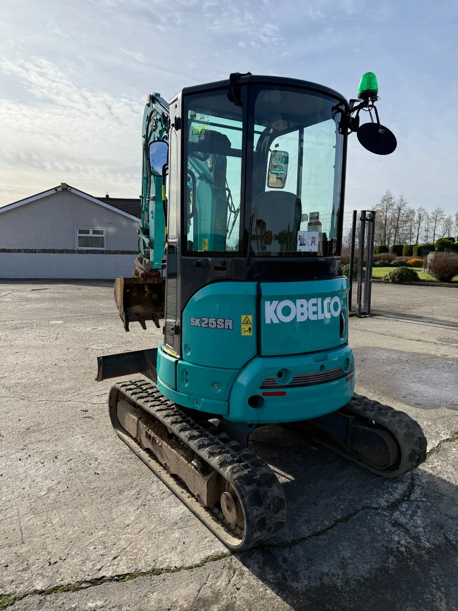 Kobelco SK 25 SR - Image 4