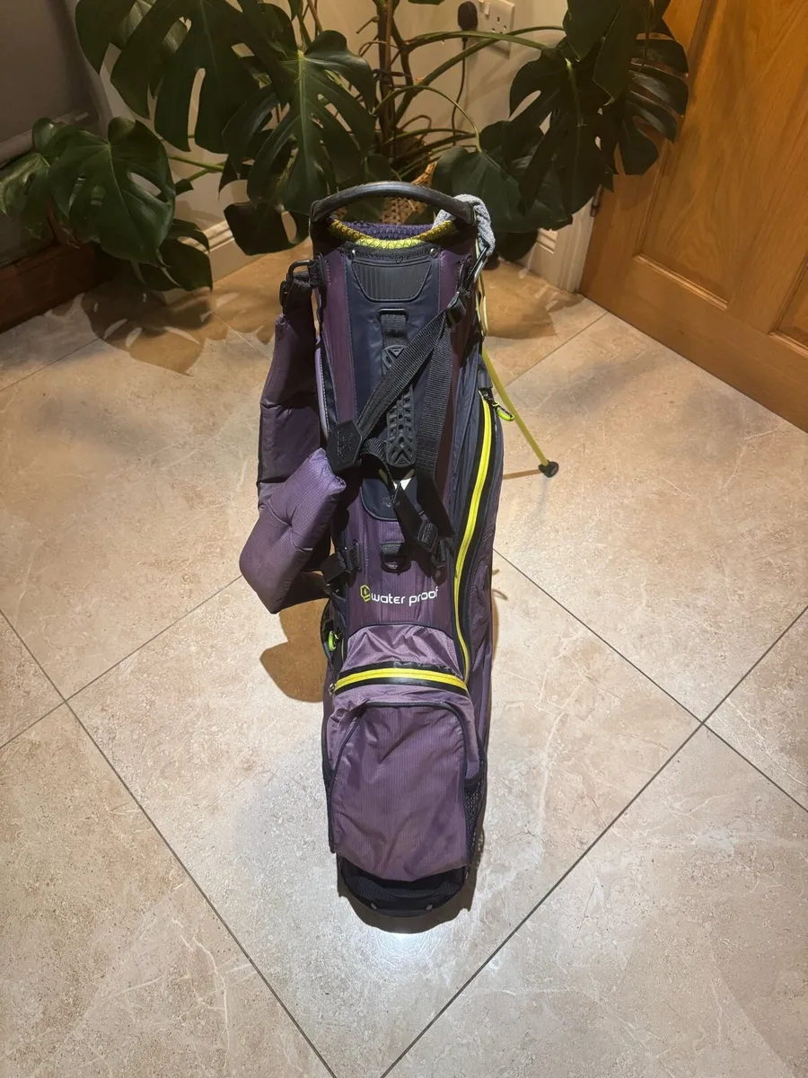 Callaway Hyper Dry Lite Stand Bag - Image 4