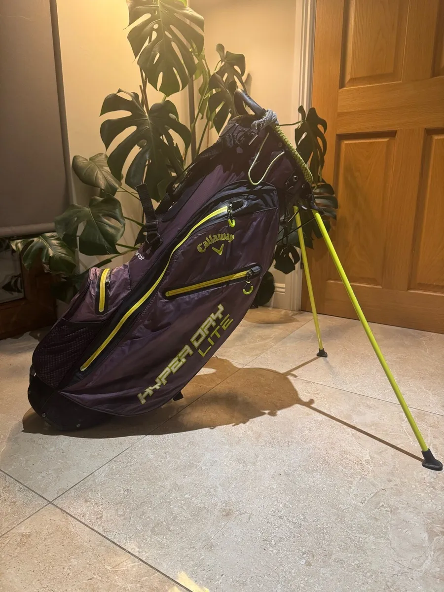 Callaway Hyper Dry Lite Stand Bag - Image 1