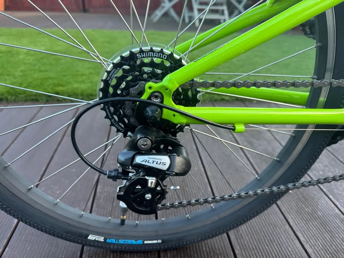 Ridgeback 24inch wheels kids bike - Image 4