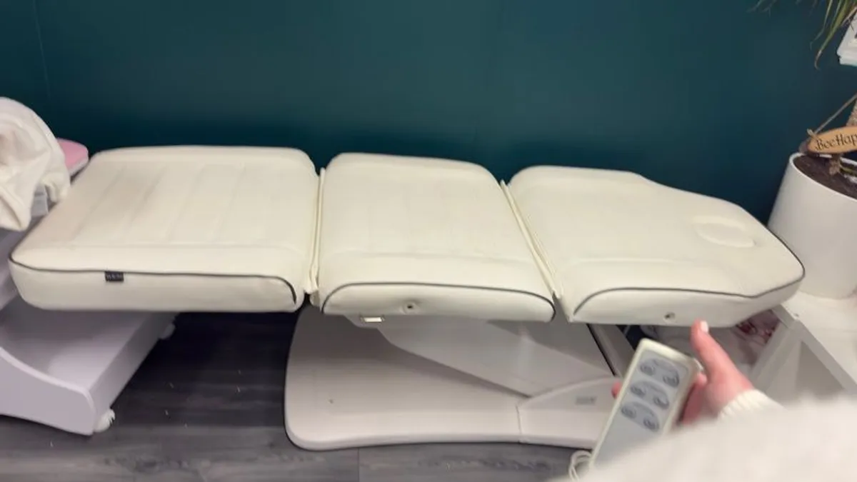 electric adjustable  bed - Image 2