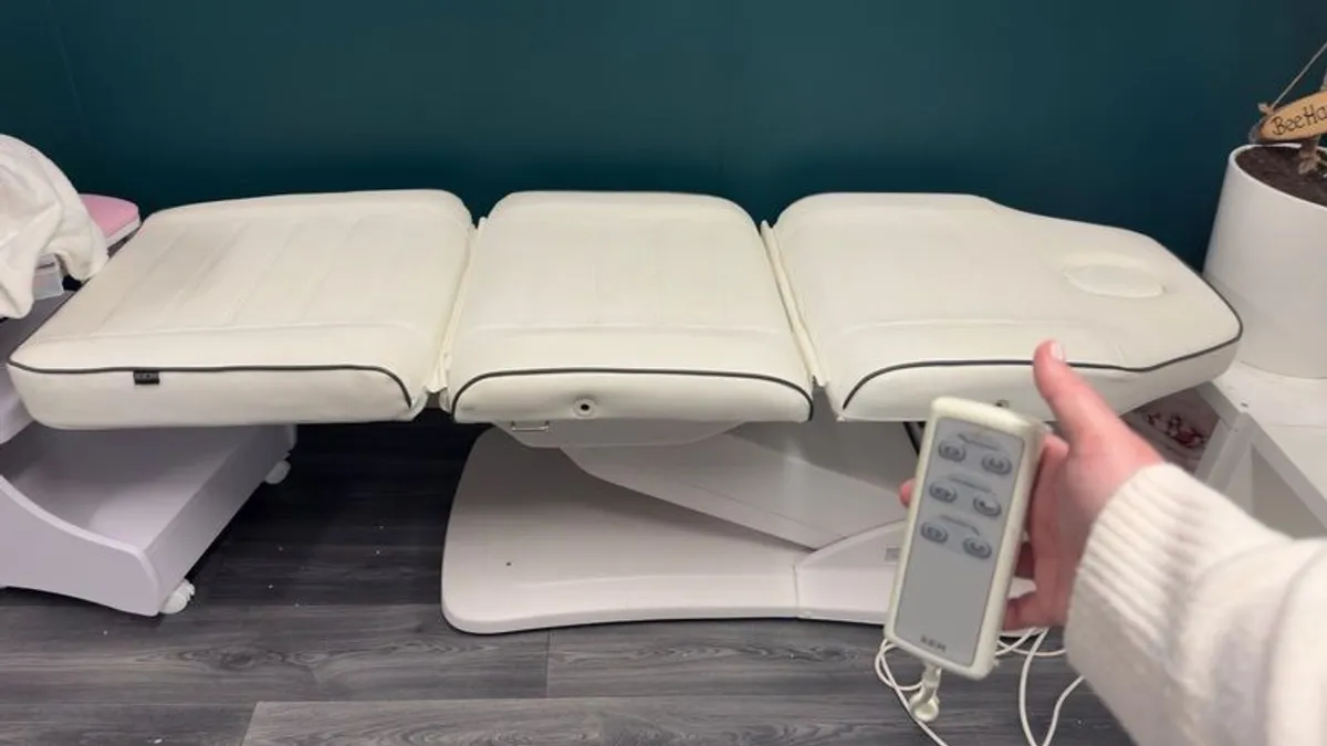 electric adjustable  bed - Image 4