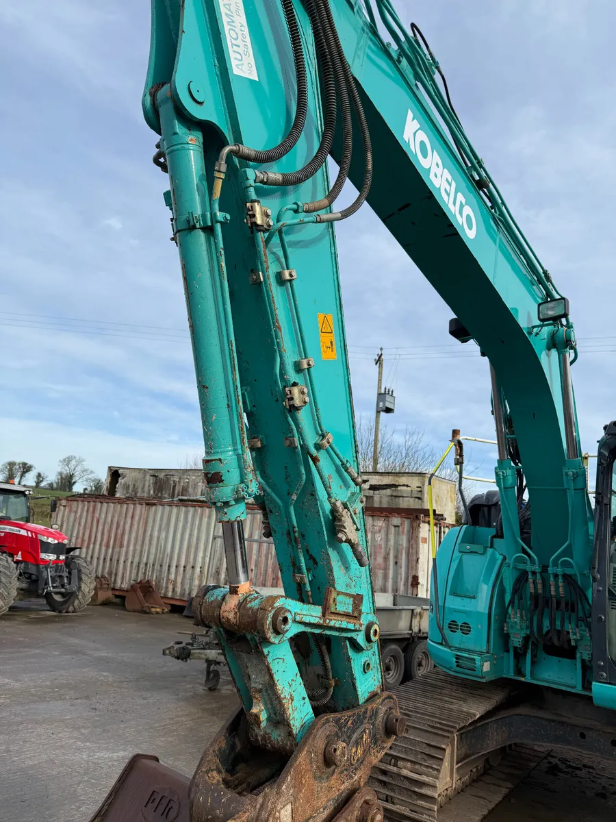 Kobelco SK 140SRLC-5 - Image 3